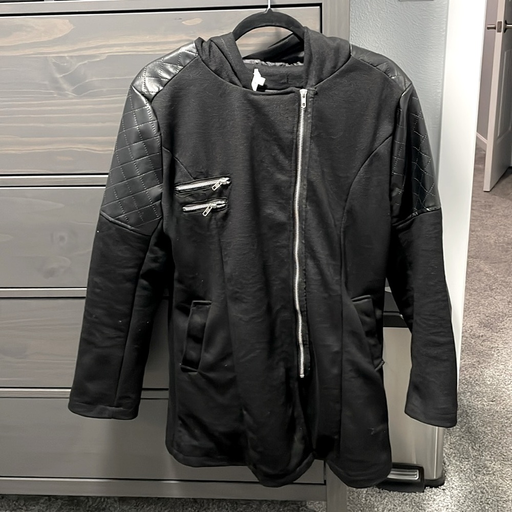Black hooded coat with pleather quilted shoulder/upper arms.
